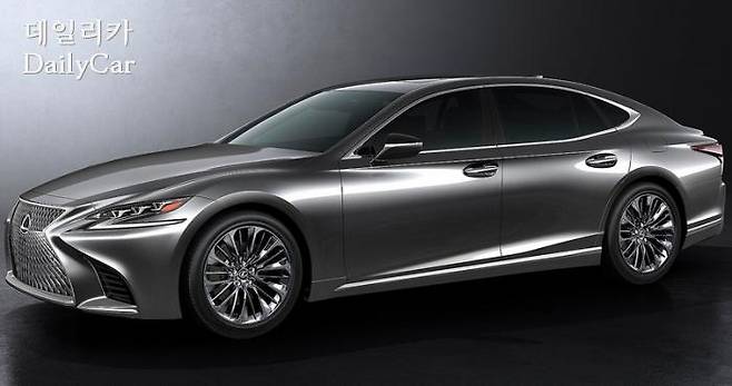렉서스 LS500 (5세대 모델은 3세대와는 정반대 이미지)
