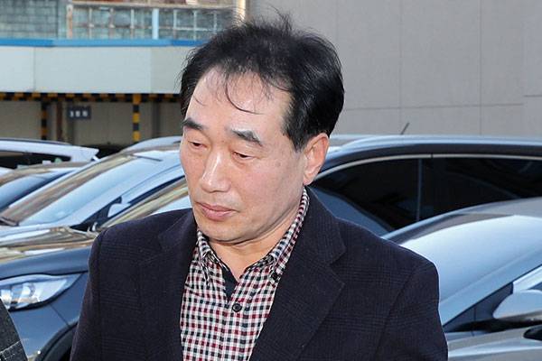 ⓒ연합뉴스 채용 부정청탁 관련해 업무방해 혐의로 구속된 최흥집 전 강원랜드 사장.