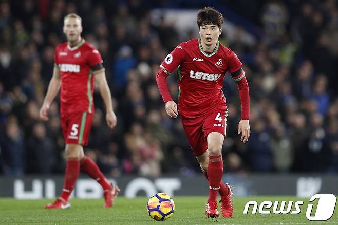 스완지 미드필더 기성용(28). © AFP=News1