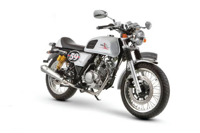 그리폰125. 400cc짜리도 있어서 좀 더 높은 배기량으로 입문하고 싶으신 분들에게도 적당.