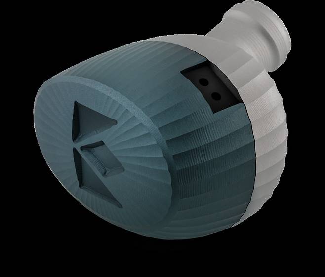 밸런스 아마추어 드라이버를 채택한 노블오디오 이어폰 K10(김편 제공)