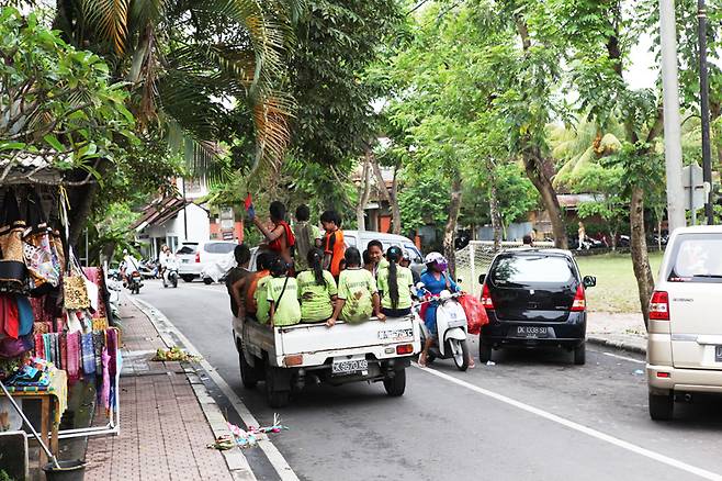 발리 우붓의 거리