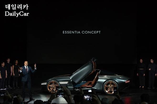제네시스, 에센시아 콘셉트(@2018 뉴욕오토쇼)