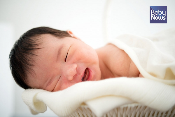 일반적으로 영아의 수면시간이 있지만 각 개인별 차이가 있으므로 몸무게가 정상적으로 늘며 발달이 정상적이라면 수면시간이 조금 길거나 짧더라도 걱정하지 않아도 된다.ⓒ베이비뉴스