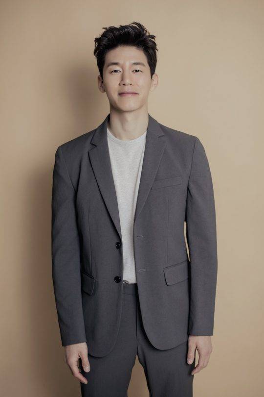 영화 ‘머니백'(감독 허준형)에서 민재 역을 맡아 열연한 배우 김무열/사진제공=리틀빅픽처스