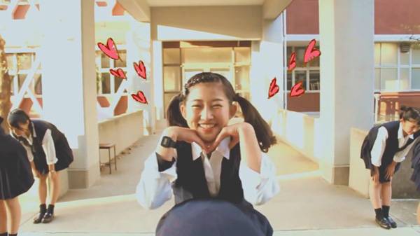 일본 최고 고등학교 댄스 동아리 도미오카 고교 댄스부가 트와이스 `우아하게`를 따라하고 있다. 해당 영상은 유튜브에서 15일까지 470만이 넘는 조회수를 기록했다. <사진=유튜브 캡처>