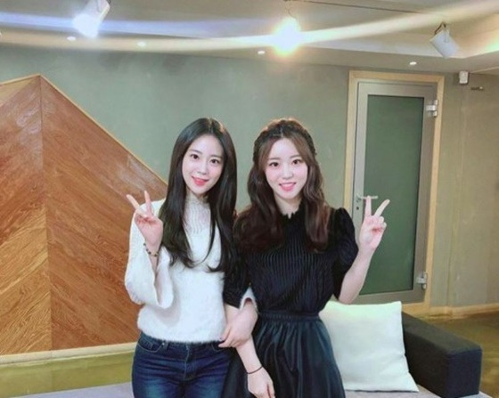 걸그룹 카라 출신 배우 허영지, 친언니 허송연/사진=허영지 인스타그램