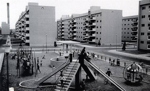 1970년대 서울 한강맨션아파트 전경. 한국일보 자료사진