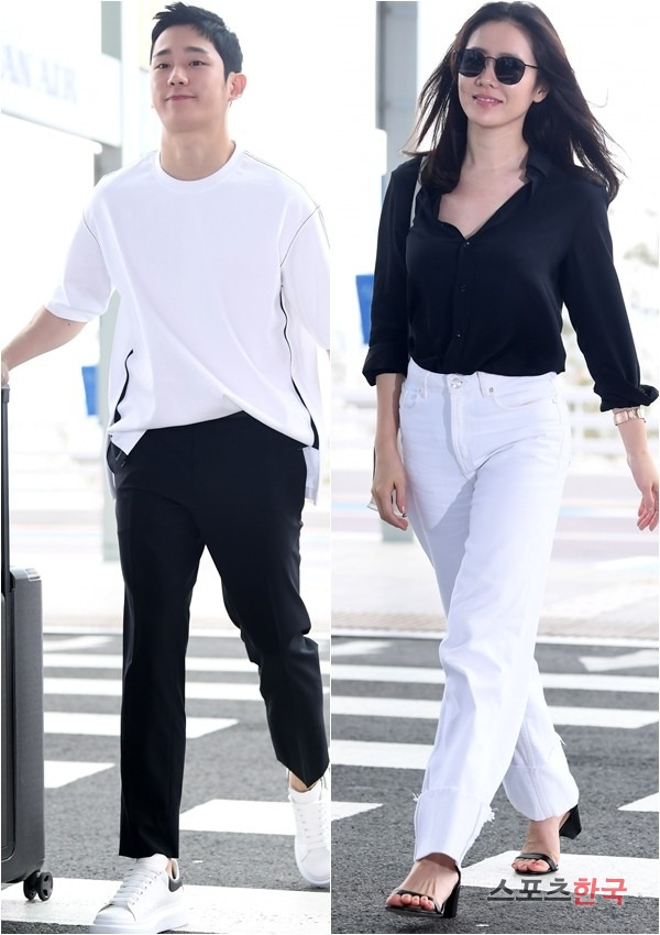 JTBC 드라마 '밥 잘 사주는 예쁜 누나' 포상휴가차 인천국제공항 제2여객터미널을 통해 일본 삿포로로 출국하고 있는 배우 정해인 손예진. 사진=장동규 기자 jk31@hankooki.com