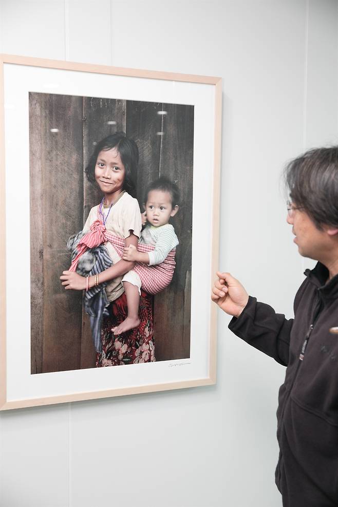 캄보디아 어린이 돕기 모금을 위해 임대표가 구호기관에 보낸 사진 ⓒ서울시사회적경제지원센터