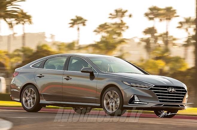 현대차 신형 쏘나타 예상 그래픽