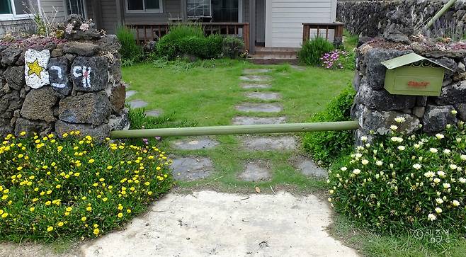 애교스러운 정낭.  ⓒ김종성