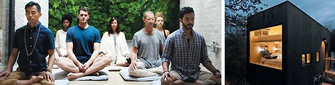 휴대폰 중독이 사회적 문제로 떠오르면서 미국에서는 억지로라도 디지털 독(毒)을 빼자는 ‘디지털 디톡스’ 산업이 성장하고 있다. 미국 뉴욕에 있는 명상 스튜디오 ‘MNDFL’에서 사람들이 명상 수업을 듣고 있다(왼쪽). 오른쪽 사진은 보스턴 인근 숲 속에 있는 오두막 숙소 ‘겟어웨이 하우스’의 모습. 이곳에선 와이파이와 휴대폰 신호가 잡히지 않는다. /MNDFL·베어워크