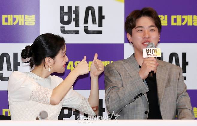 [★포토]김고은, '박정민에게 엄지 척'