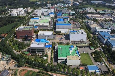 경기도 화성시 향남제약단지에 위치한 한국오츠카제약 향남공장 전경. /한국오츠카제약 제공