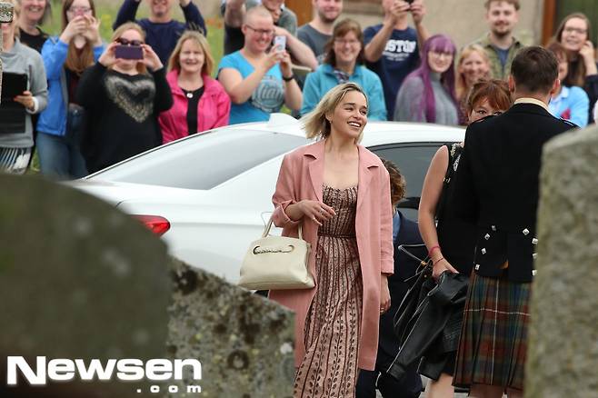 에밀리아 클라크