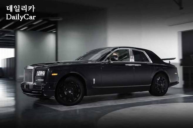 최초의 롤스로이스 컬리넌 테스트 뮬