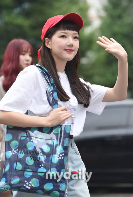 ▲ 여자친구 예린 '개구진 느낌 물씬'