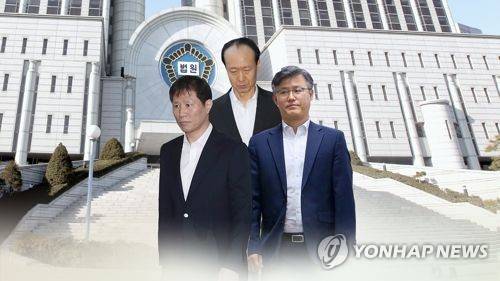 문고리3인방. 왼쪽부터 안봉근·이재만·정호성 전 비서관 [연합뉴스TV 제공]