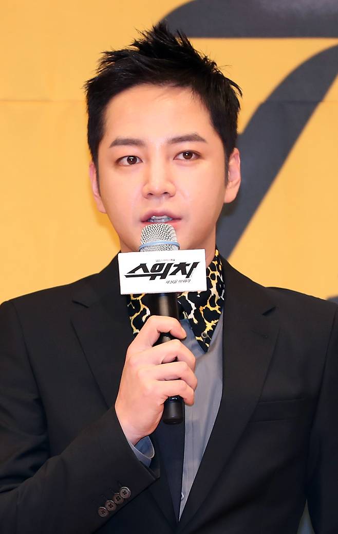 배우 장근석.