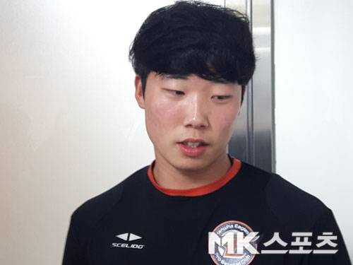 한화 이글스 김성훈이 13일 울산 문수구장에서 열리는 2018 KBO리그 퓨처스올스타전에 앞서 취재진과 인터뷰를 가졌다. 사진(울산)=안준철 기자