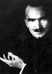 크레타 출신 대문호 니코스 카잔차키스