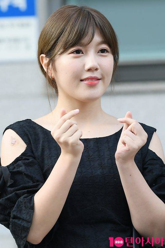 TEN PHOTO] AKB48 미야자키 미호 '반할 수 밖에 없어'