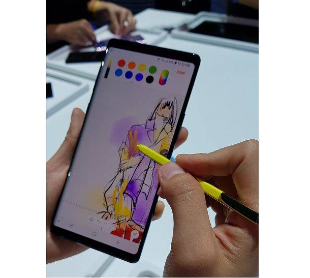 갤럭시노트9 S펜의 드로잉 기능이 다양화됐다.(사진=지디넷코리아)