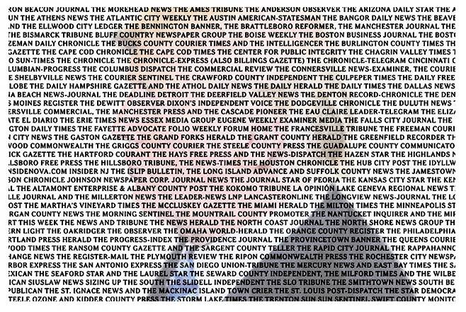 ‘사설 연대’ 동참한 350개 신문사 - 미국 전역의 350여 신문사가 16일 자 신문에 일제히 도널드 트럼프 대통령의 언론 공격을 비판하는 사설을 게재했다. 15일(현지 시각) 뉴욕타임스 홈페이지에 올라와 있는 ‘자유 언론은 당신을 필요로 한다(A FREE PRESS NEEDS YOU)’는 제목의 뉴욕타임스 사설과 함께 게재된 사진. 이 사진에는 이번 ‘사설 연대’에 동참한 언론사들의 이름이 나열돼 있고, 트럼프 대통령의 얼굴 모습도 보인다. /뉴욕타임스 홈페이지