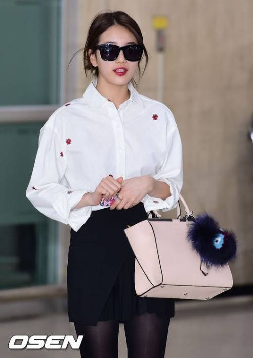 수지가 소장해 완판된 마리몬드 핸드폰케이스(사진=오센 제공)