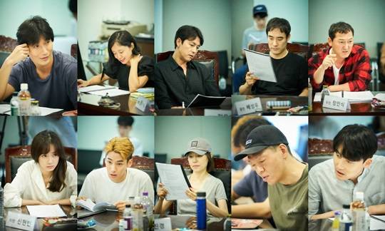 지푸라기라도 잡고 싶은 짐승들