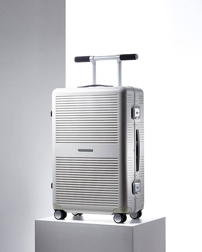 /사진=로우로우