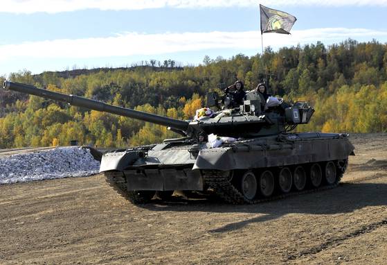 러시아 탱크. [타스=연합뉴스]