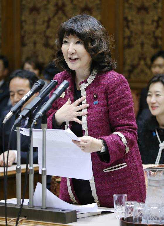 2일 일본 아베 내각의 지방창생 담당상에 임명된 가타야마 사쓰키 의원.[사진=지지통신 제공]