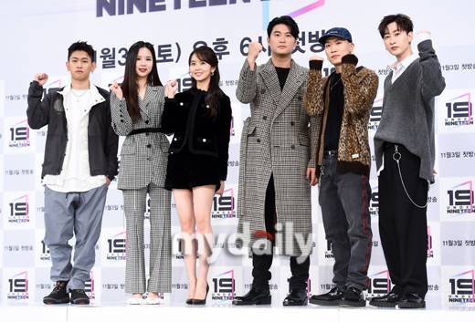 ▲ 김소현 '올블랙 입고 시크미 뿜뿜'