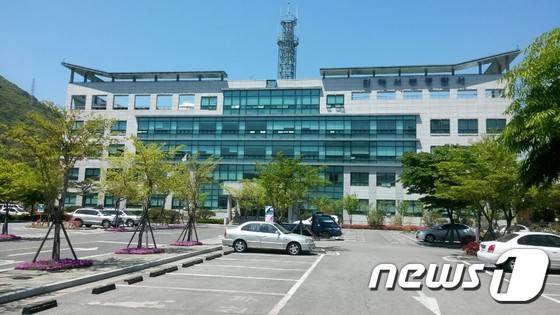 경남 김해서부경찰서전경.© News1