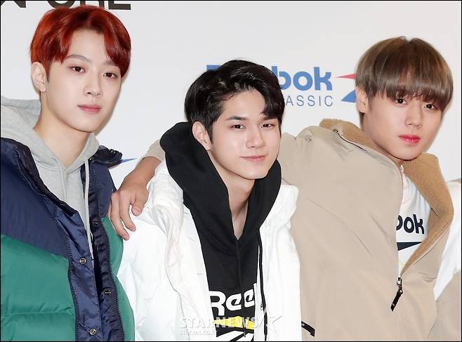 [★포토]라이관린-옹성우-박지훈, '잘생긴 애 옆에 잘생긴 애'