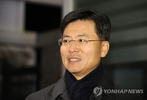박근혜 정부 시절 우병우 전 청와대 민정수석비서관과 함께 국가정보원의 불법사찰에 관여한 혐의를 받는 최윤수 전 국정원 2차장. [연합뉴스 자료사진]