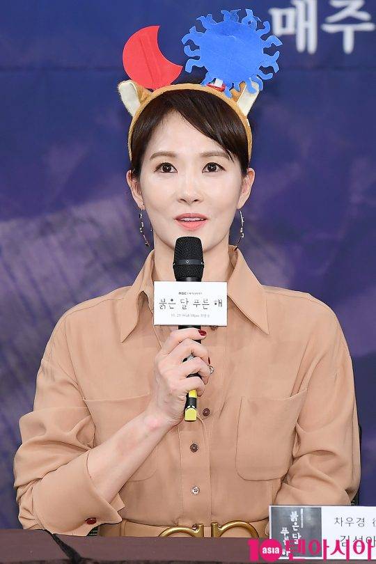 20일 MBC 드라마 ‘붉은 달 푸른 해’ 제작발표회에 참석한 김선아./이승현 기자&nbsp; lsh87@