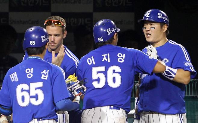 ▲ 이 사진에 있는 배영섭-밴댄헐크-이지영-최형우(왼쪽부터)는 이제 삼성에 없다. ⓒ 삼성 라이온즈