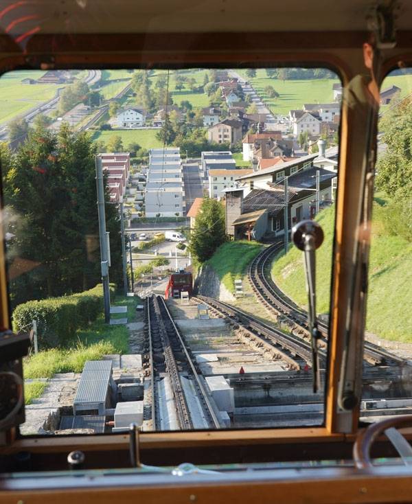 세계에서 가장 가파른 필라투스 등산열차