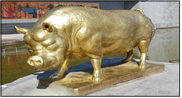 경남 창원시 ‘돝섬’ 황금돼지상