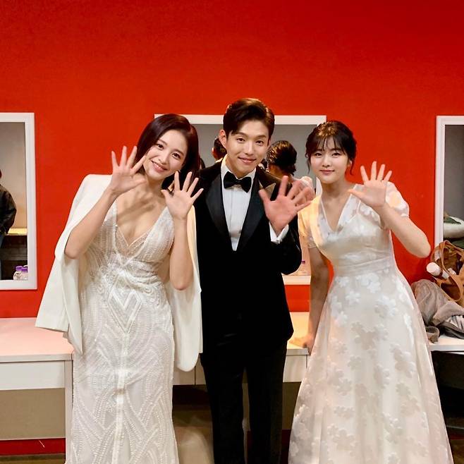 가장 왼쪽부터 김재경, 하준, 신은수