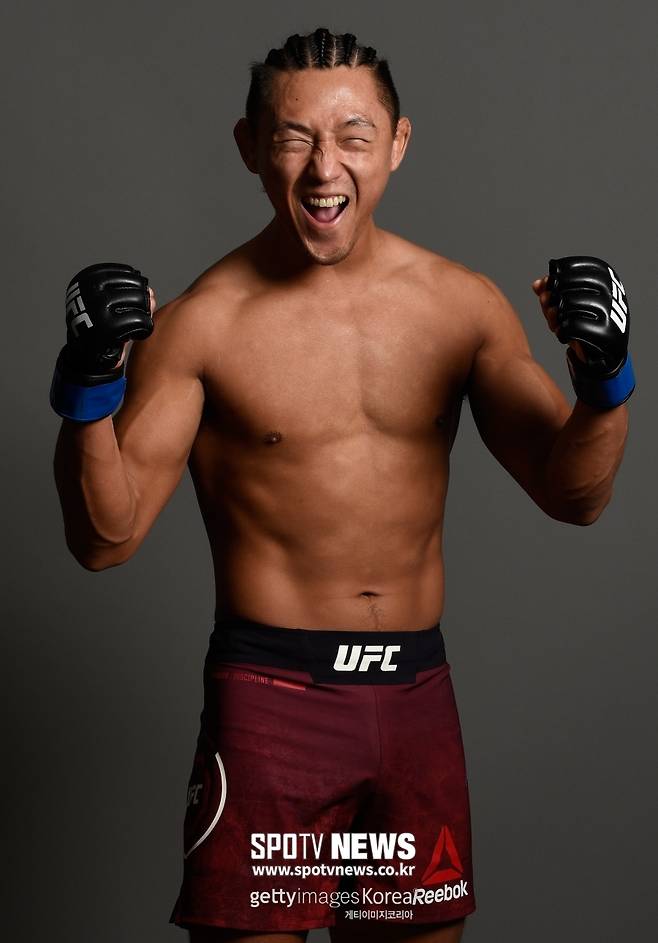 ▲ "이제 마동현으로 불러 주세요." 김동현은 마동현이라는 새 링네임으로 옥타곤에 오른다.