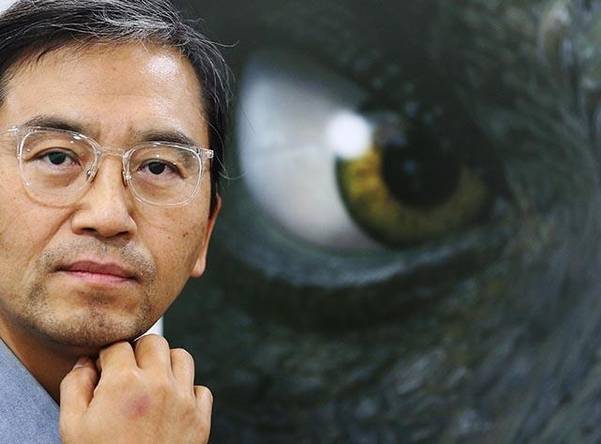 어릴 때 ‘보물섬'을 보고 자라면서 미지의 세계와 고대의 신비에 늘 관심이 많았다는 한상호 감독. 궁극엔 ‘반지의 제왕'이나 ‘아바타'같은 신화적인 이야기를 만들고 싶다고./사진=이태경 기자