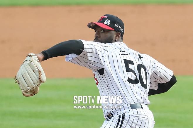 ▲ 푸방의 계약이 공식 발표된 소사 ⓒ곽혜미 기자