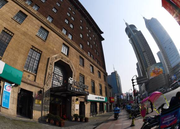 훙커우 의거 전날인 1932년 4월 28일 김구와 윤봉길이 함께 식사하며 세부 계획을 논의했던 상하이 팔선교 중국기독교청년회관. 지금은 호텔로 쓰이고 있다.상하이 안주영 기자 jya@seoul.co.kr