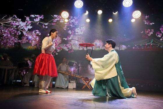 전통연희극 ‘하늘로 간 청춘팥’. [사진 하이원리조트]