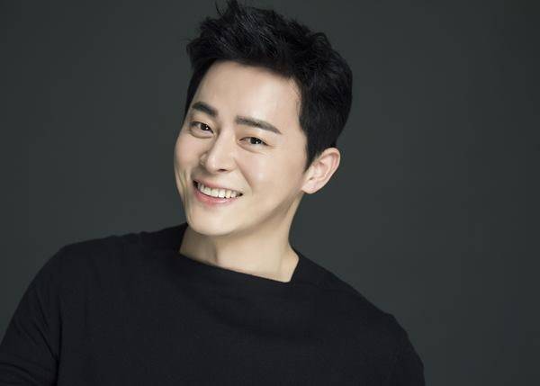 조정석이 '뺑반'에서 호흡을 맞춘 공효진과 류준열에 대한 애정을 드러냈다. 제공|JS컴퍼니