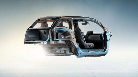 BMW i3 차체. 성인 2명이 들 수 있을만큼 가볍습니다. [사진=bmw.com]
